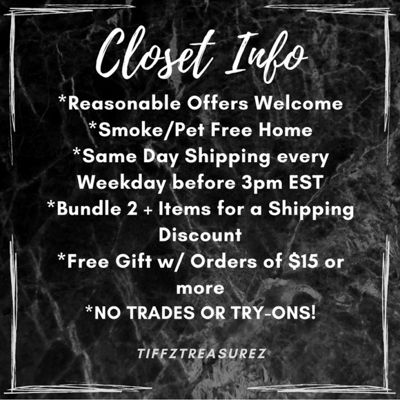 FINAL CHANCE! CLOSET CLOSING! - Picture 11 of 11